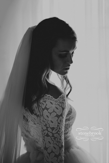 MassachusettsPhotographer-Photographer-bridalPortraits-Portraits-WeddingPhotographer-WeddingPhotography