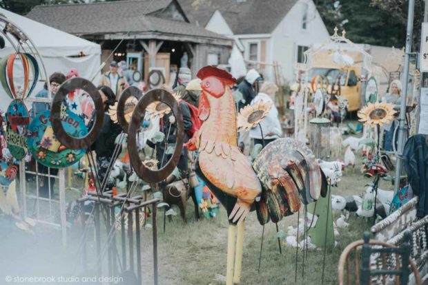 Brimfield Flea Market- Brimfield- Flea Market- Brimfield Antiques- Brimfield Antique Market- Brimfiled Massachusetts- Antiques