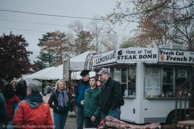 Brimfield Flea Market- Brimfield- Flea Market- Brimfield Antiques- Brimfield Antique Market- Brimfiled Massachusetts- Antiques